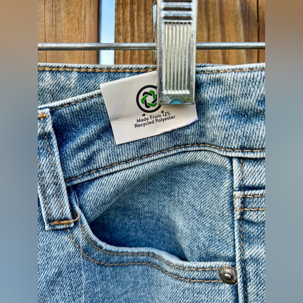 NWT No Boundaries Y2K Jeans Bootcut Embroidered Star Denim Sz. 00 - Picture 6 of 9